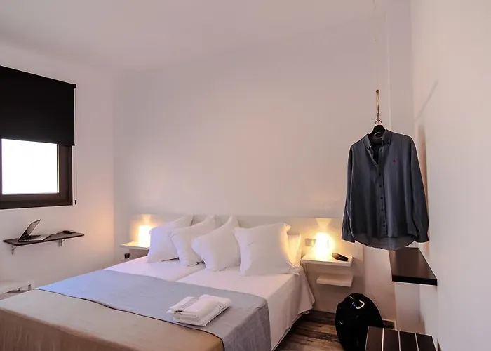 The 8 Rooms House